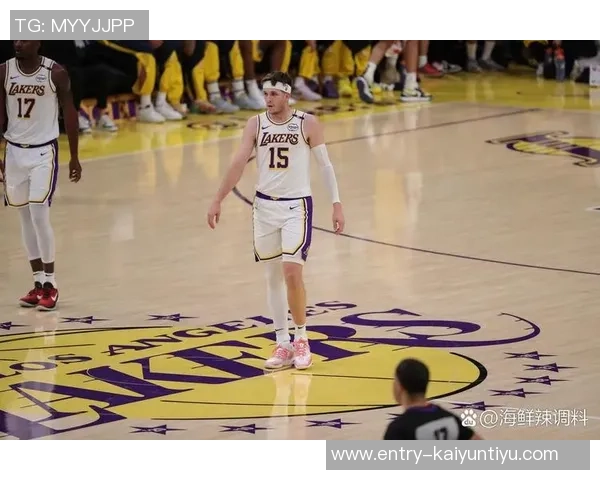 今天勇者与湖人激战正酣比分揭晓精彩瞬间回顾 今天勇者与湖人激战正酣比分揭晓精彩瞬间回顾