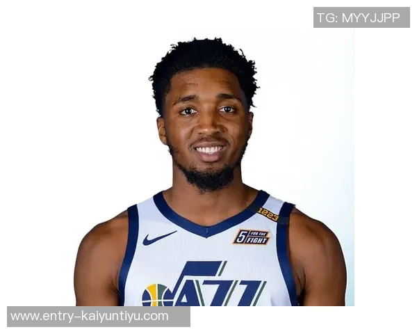 多诺万米切尔带领球队冲击总冠军的奋斗历程与个人成长故事