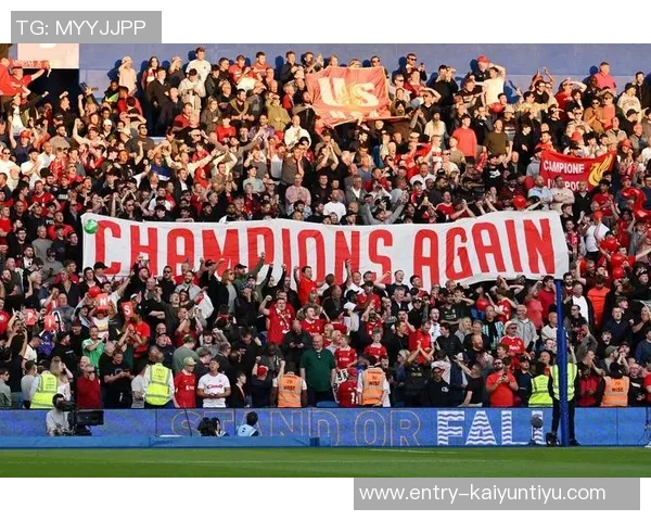 曼联与曼城激战正酣直播洗脚服务让球迷尽享舒适体验